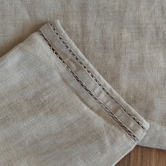 EUC 100% Linen Blouse - Picture 4 of 9